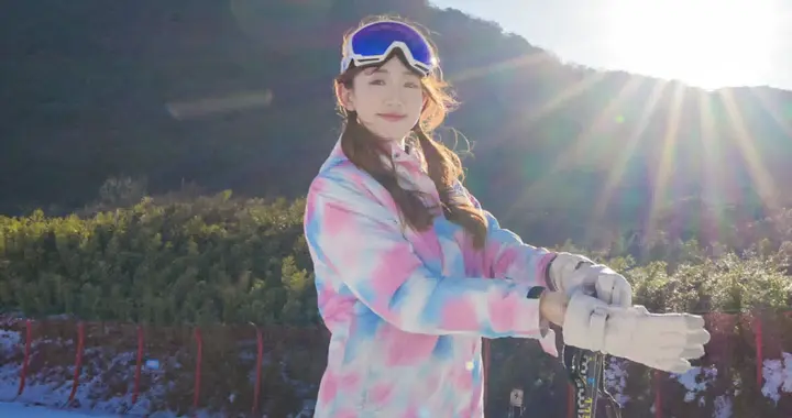 在南川之巅“撒野”，开领克01寻找重庆冬天最刺激的滑雪