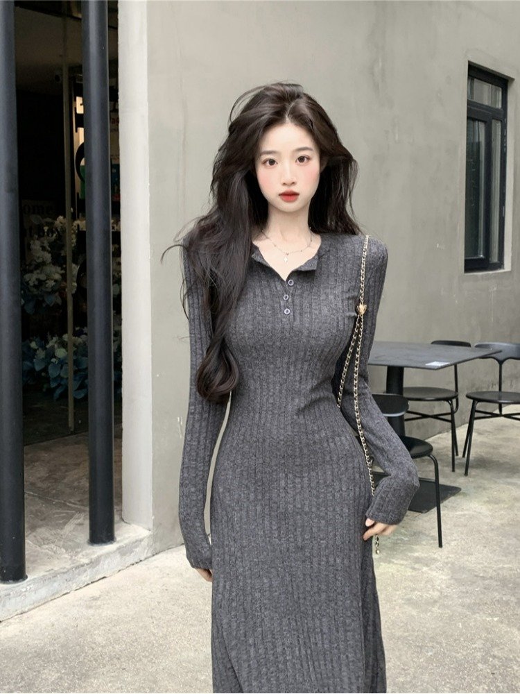 法式灰色针织长袖连衣裙女早秋韩系