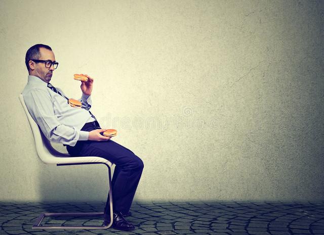 胃老是胀气怎么办？如何快速的消除胃胀气？医生将实话告诉你