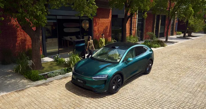 智界S7新春福利太炸!至高59000元购车权益+购置税补贴,闭眼冲不亏