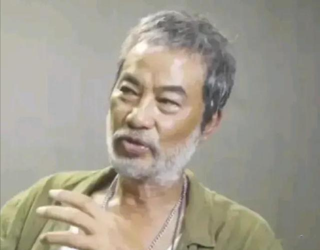 不露面不知道，一露面吓一跳！这些明星怎么突然就老得不成样子了