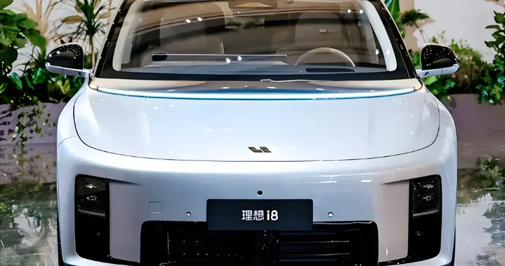 家用六座车要的就是踏实！理想i8这份续航答卷，您满意吗？