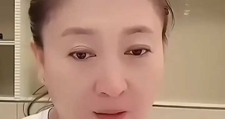 闫学晶哭穷炫富？怒怼网友酸黄瓜，深夜痛哭：我错了！