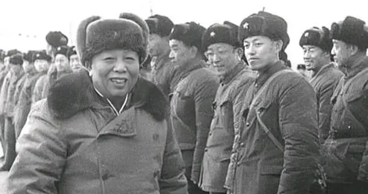 宋时轮上将豪爽仗义，但晚年却不肯跟一老上司来往，为何如此？