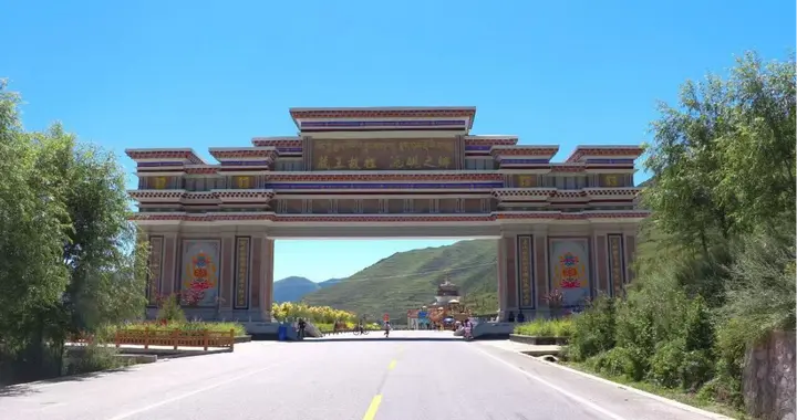 快进慢游：邂逅百里洮河风情线的极致浪漫