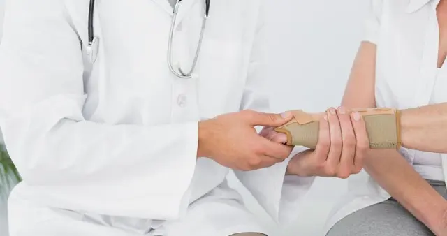 骨折的治疗方式有哪些？