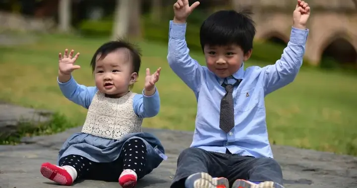 “家里钱多留给自闭症哥哥”，和NT儿子说这句话他的反应让我破防