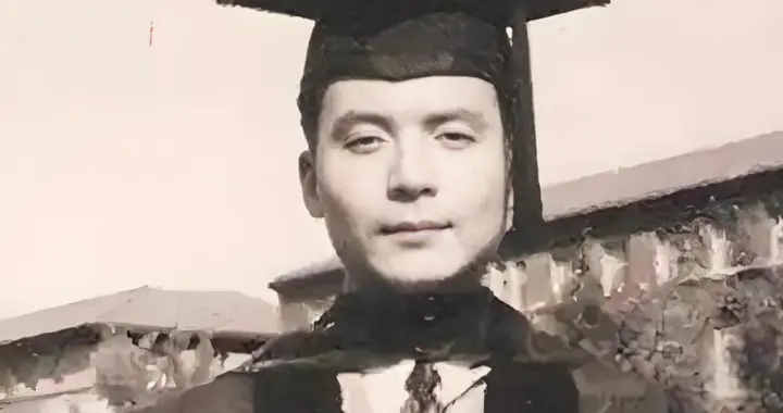 这就是两弹元勋邓稼先赴美读博时留影26岁，罕见老照片