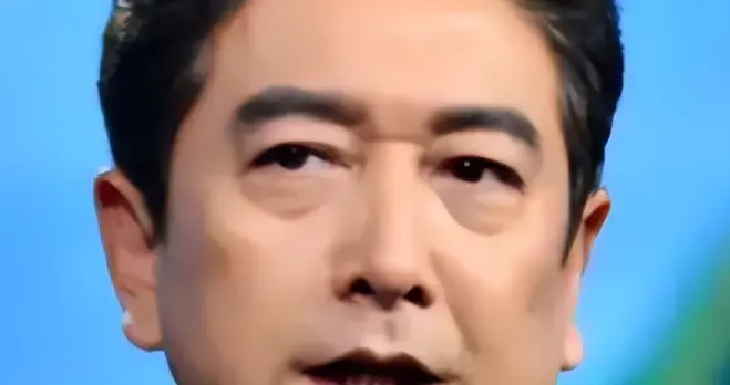 官媒发文，高调官宣水均益新身份，移民海外传闻去年早真相大白