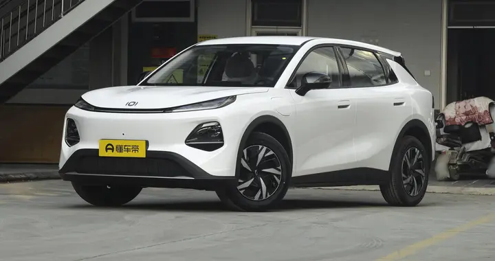 10万级纯电SUV，配置拉满，激光雷达+8扬声器，香不香？