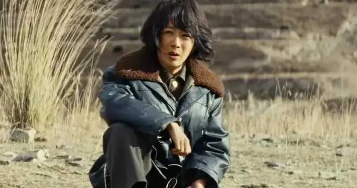 当33岁杨紫遇上33岁张哲华，我才终于明白，为何说CP感是门玄学