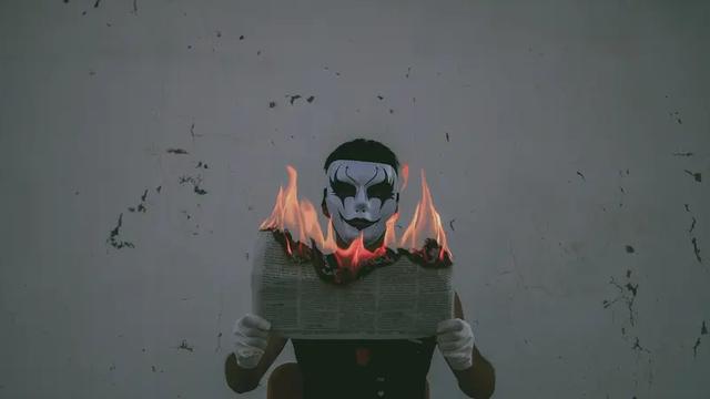 淮畔野老：强烈建议所有的和尚尼姑都要在头