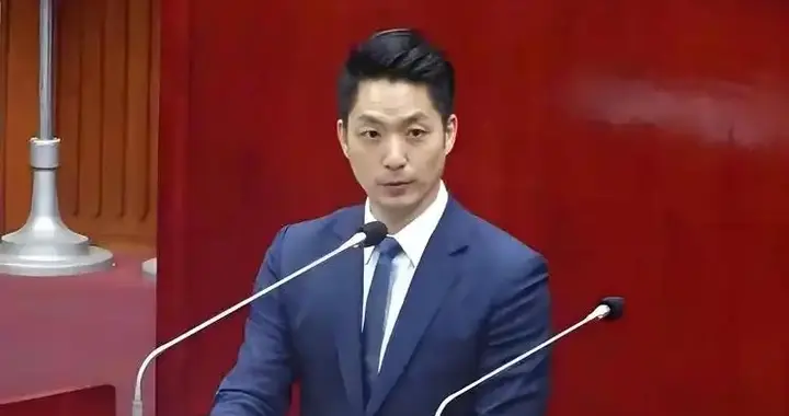 郑丽文没看错人！蒋万安连出3招、点名1个“内鬼”，帮了1人大忙