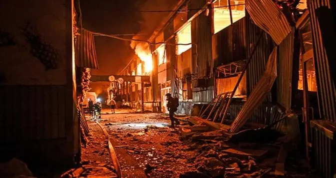 俄军导弹夜袭基辅 德国润滑油企业等多处大型物流仓储基地被摧毁