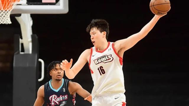 煮酒论体育：对杨瀚森