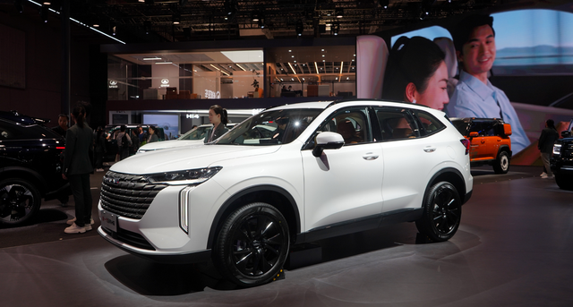 上海车展现场揭秘：哈弗H6如何做到“样样行还不贵”？