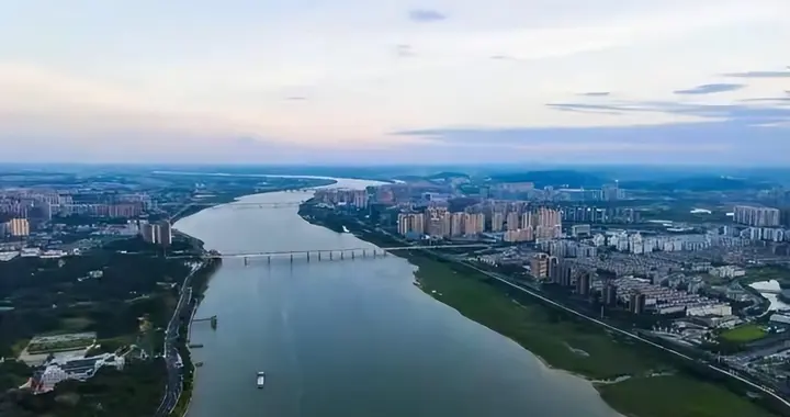 人口大迁徙已是定局？明后年，越来越多人会流进这“4座城市”？