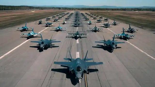 大自然便笺：驻日美军战机大规模换装调遣