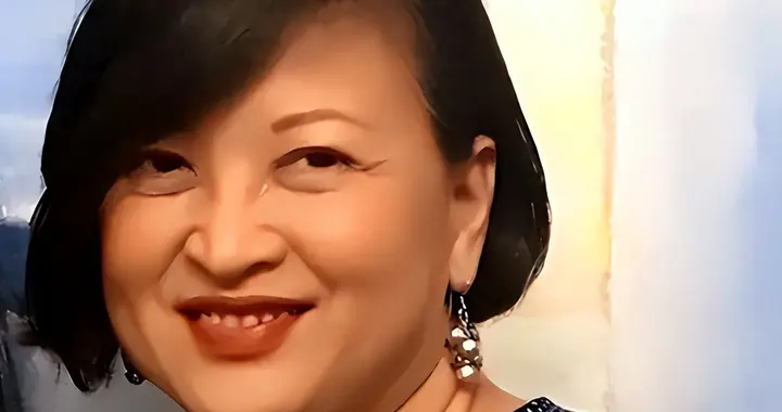 帮美媒造谣诋毁中国，如今在中外都成跳梁小丑，袁莉如今后悔不