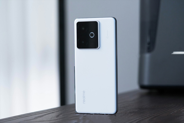 618荐新机！三款16GB+512GB低价高配的手机，可“闭眼入”不吃亏