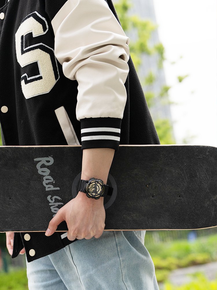 卡西欧潮流双显学生手表