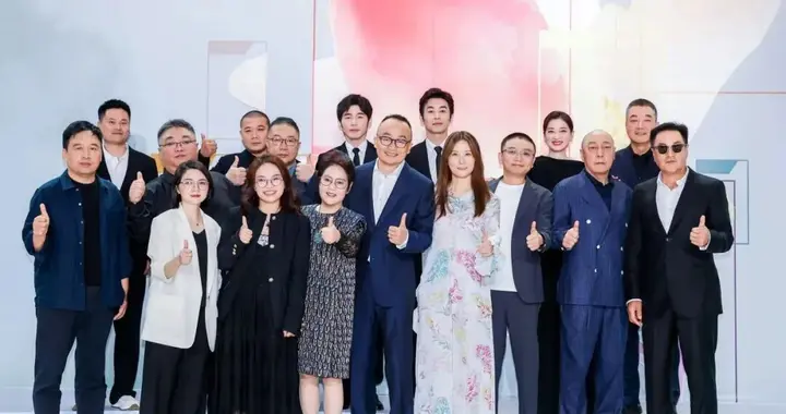 太燃了！一部曾被全网群嘲“最冷门”的历史剧捧回白玉兰奖杯