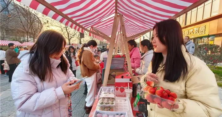 长丰草莓节藏玄机，县域经济的绿色野心藏不住了