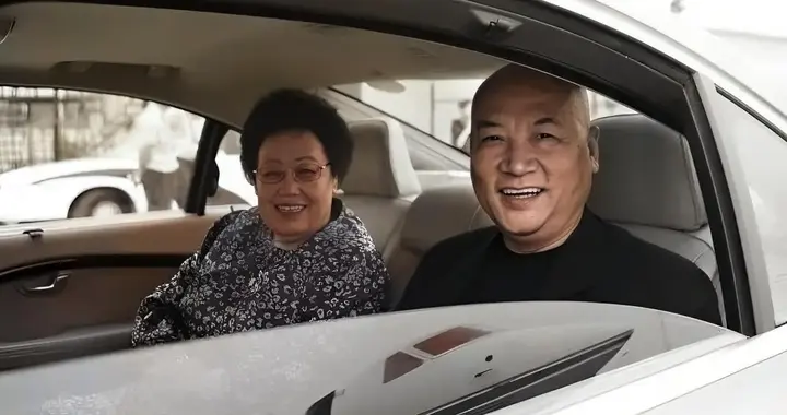 陈丽华逝世！最后露面照曝光，生前曾安排遗产分配，迟重瑞获大头