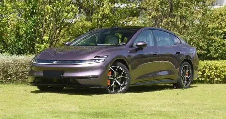 双重动力选择，长安启源A06满足多元出行场景