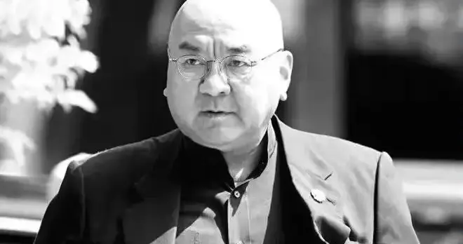 大润发创始人尹衍樑离世！别以为他是个商人，他是一位爱国企业家