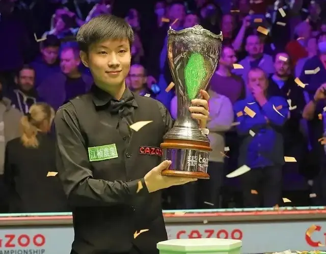 丁俊晖发文祝贺赵心童夺冠：终于有人冲到终点！