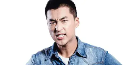 20块钱的配件，电工竟然收费8000块，还有天理吗？电工群火了！