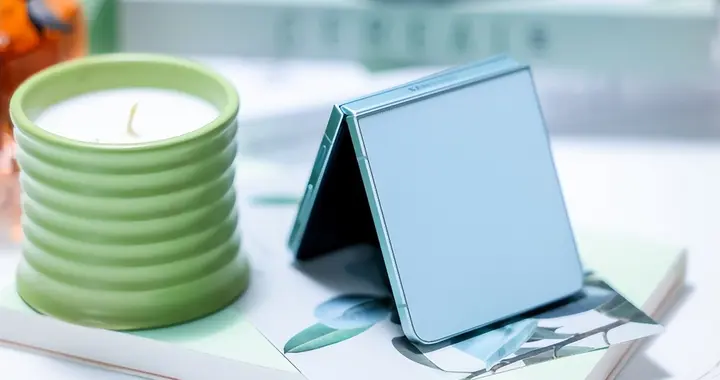 让科技更有个性——三星Galaxy Z Flip7手机化身潮流新符号