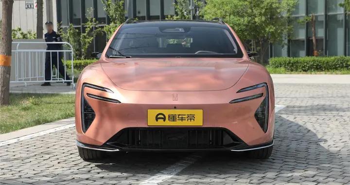 阿维塔06T：全能家用SUV，通勤、出游都好开，性价比高