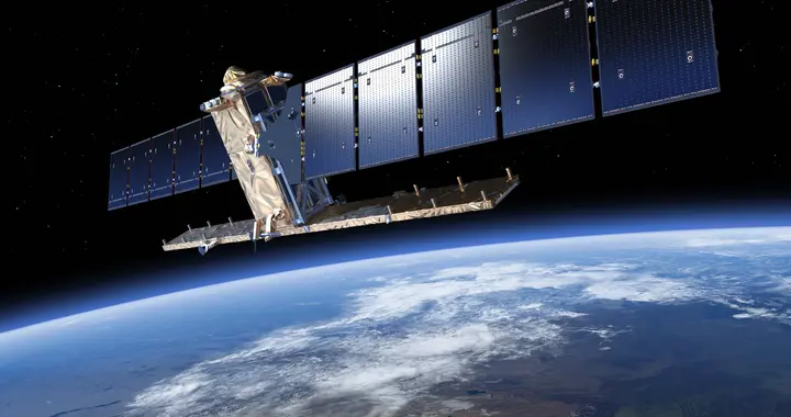 中国终结隐形战机时代，太空雷达获突破，可24小时追踪美军战机