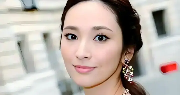 吴佩慈“婆婆”在美被捕