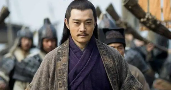 周瑜至死是偏将军？这官职放现在啥级别？能拿多少工资？