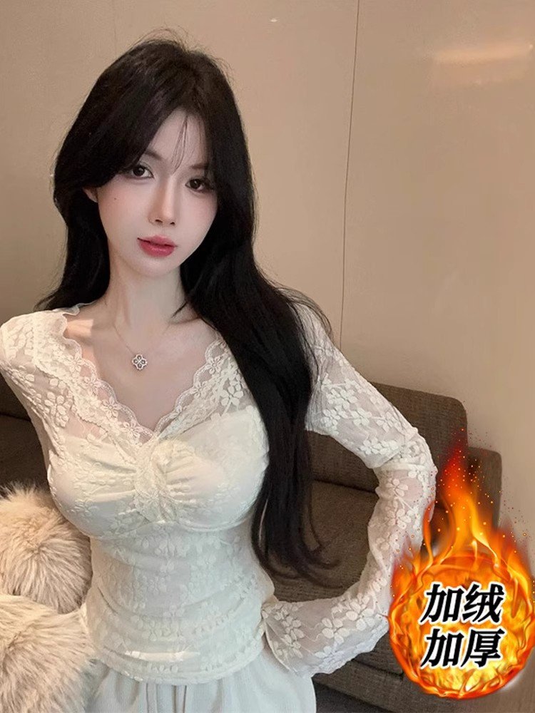 纯欲风浅色蕾丝v领加绒打底衫女冬季高级