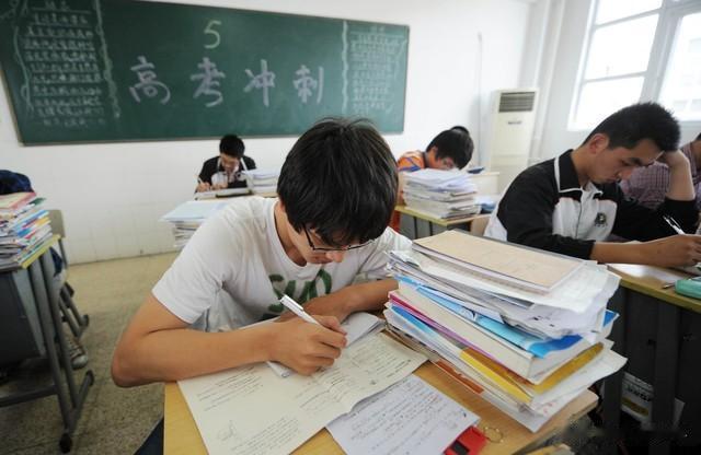 初三补课真相：这4种学生越补越差，家长必看避坑指南