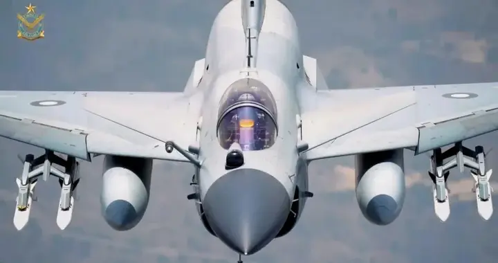 霹雳17亮相仅2年，中国会卖给巴基斯坦？这个问题让印度夜不能寐