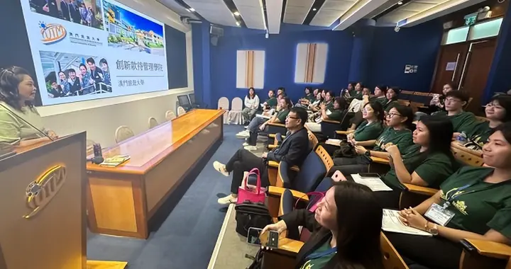 亚吉加盟清华大学，美媒感慨：顶尖科学家留不住，纷纷前往中国