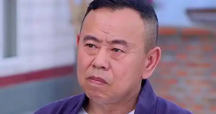 儿女都是债！68岁身价千万的潘长江，如今不还是为42岁女儿操碎心