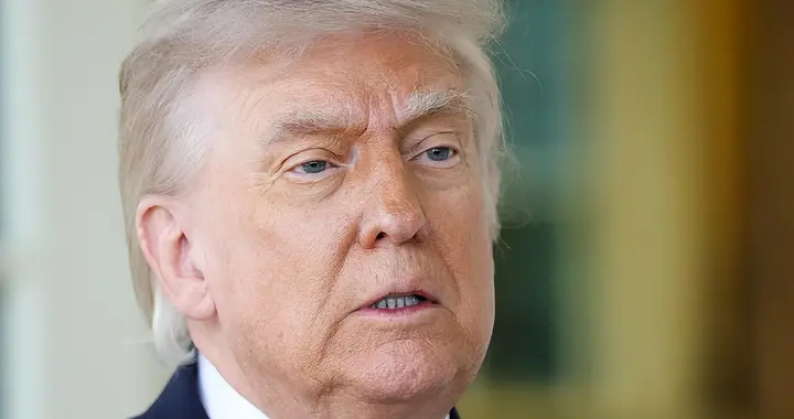 出事了，伊外长闯下大祸，内部争执爆发，白送美国一“天赐良机”