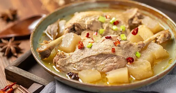 秋天多吃这种肉，滋阴润燥不上火，推荐以下吃法~