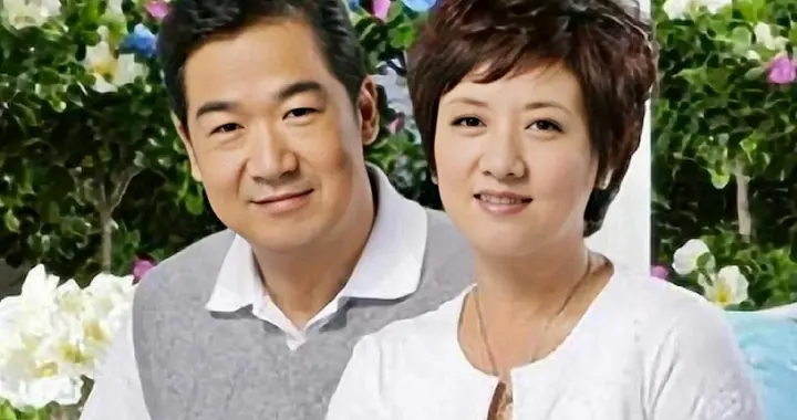 前夫高曙光晒娃，58岁江珊坐拥上亿，却为27岁女儿愁白了头