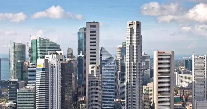 香港为什么现在不再喊超新加坡？因为新加坡，是香港永远的阴影