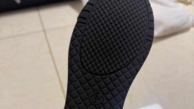 风云信息搬运工：去韩国穿了三天的鞋子