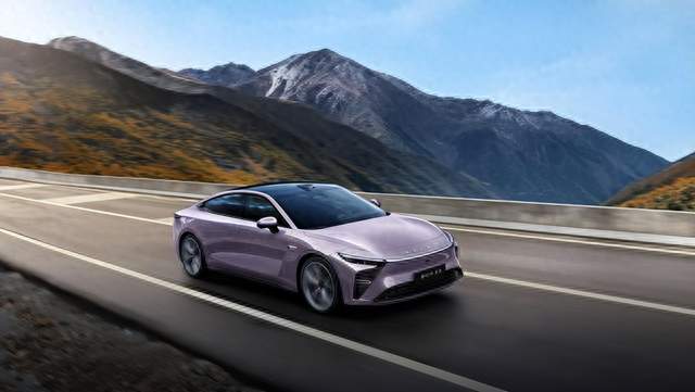 20万级增程车怎么选？比亚迪汉DM-i与星纪元ES增程硬核对比