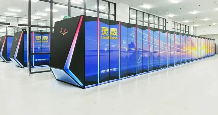 中国重夺世界第一，美国才明白过来，白宫彻底把英伟达给坑了