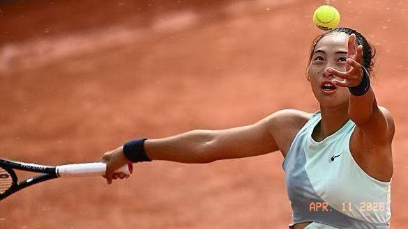 淡泊山茶：郑钦文又退赛了！ 这己经是本赛